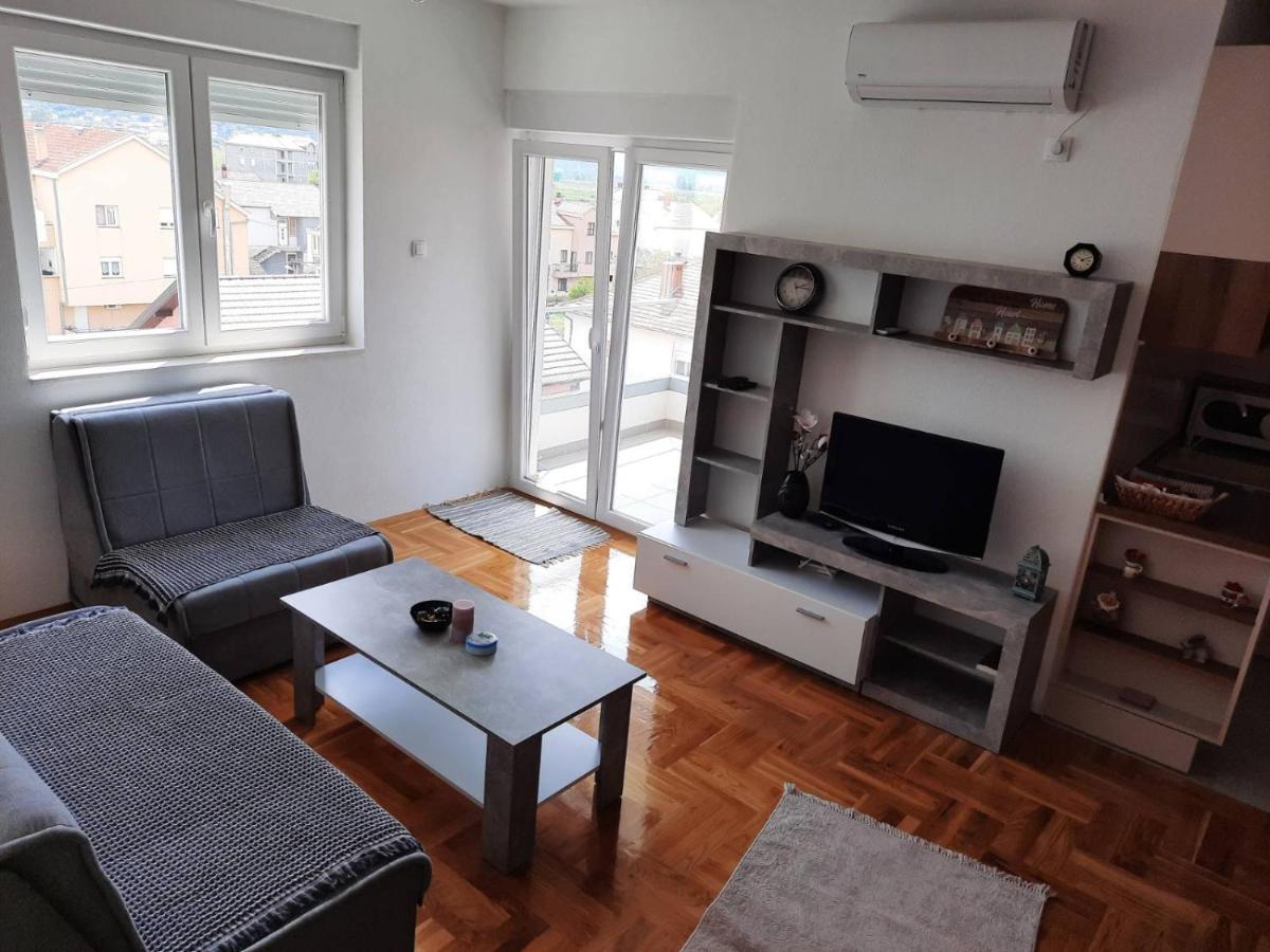 Apartman Sunny Day Требине Екстериор снимка